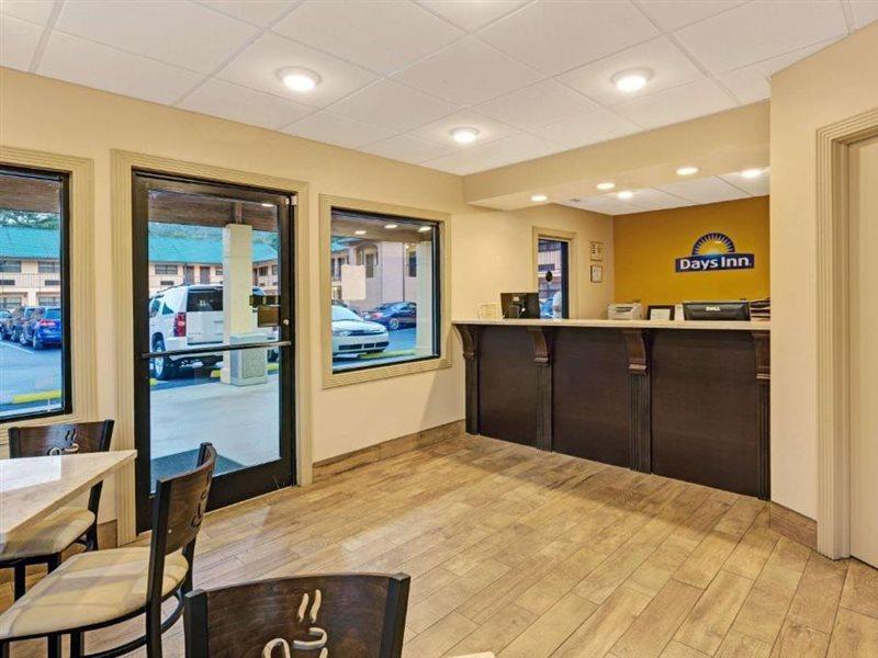 Days Inn By Wyndham Cherokee Near Casino Exterior foto