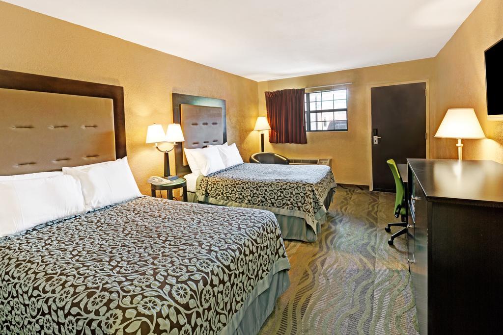 Days Inn By Wyndham Cherokee Near Casino Quarto foto